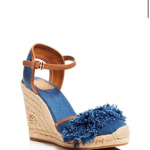 NWOT! Tory Burch Women's Shaw Denim Espadrille Wedge
Sandals Size 5.5